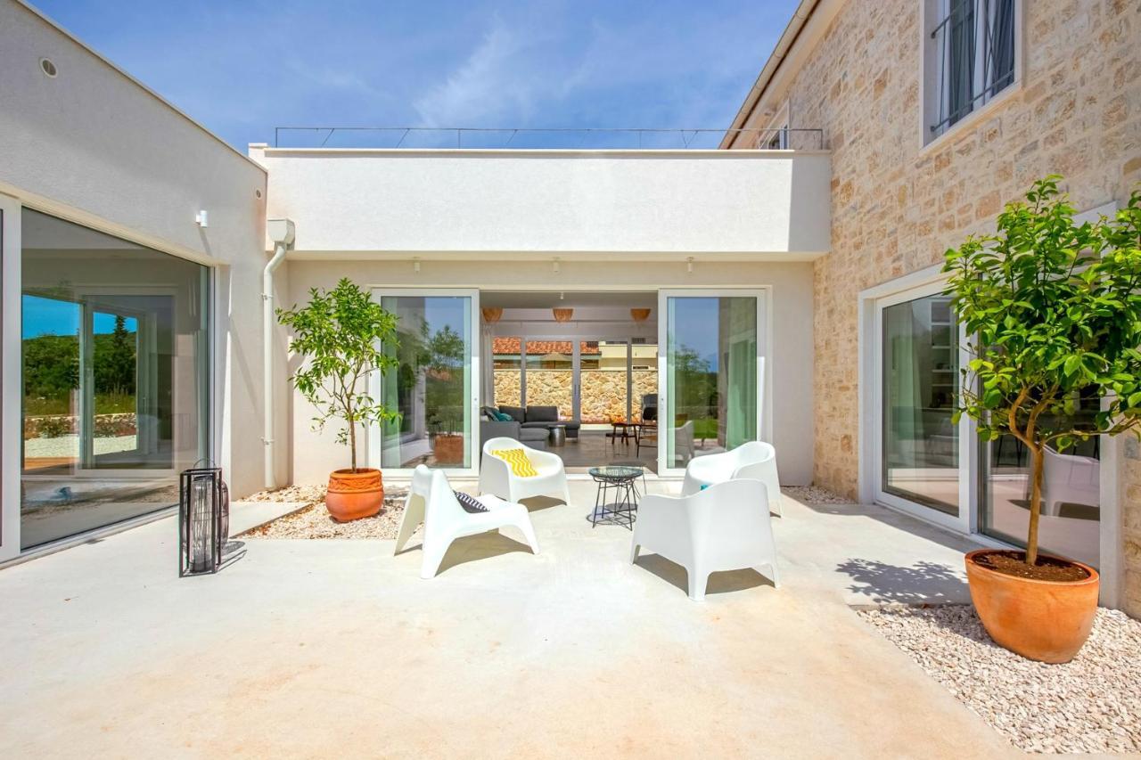 Villa Vela Muline - 8 Plus 2 Guests - Heated Pool Ugljan Dış mekan fotoğraf